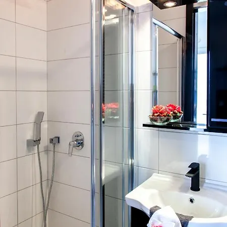 Apartment Naluna Boutique Town *